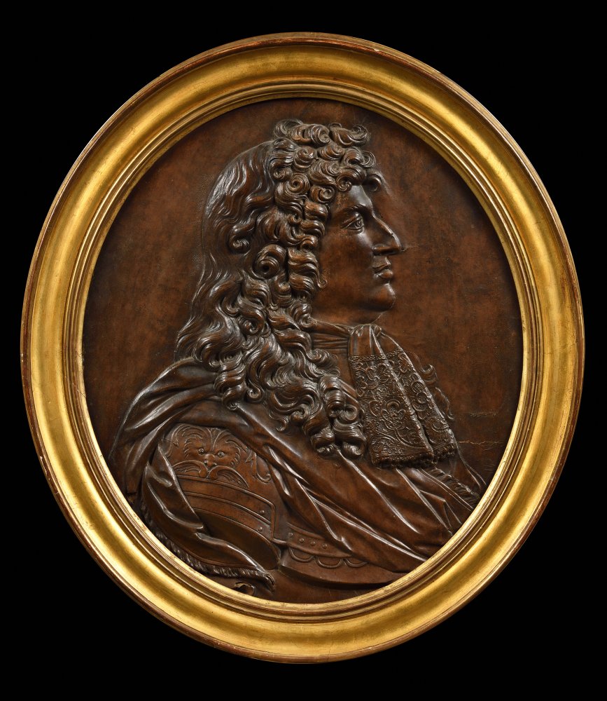 Médaillon de Louis XIV vu de profil